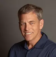 Joseph Irby Headshot