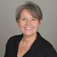 Sue Weiler-Doke Headshot