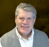 Courtney Stearns Headshot